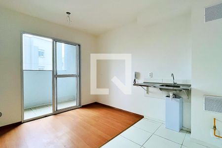 Sala/Cozinha de apartamento para alugar com 1 quarto, 27m² em Vila das Bandeiras, Guarulhos