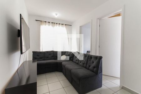 Sala de apartamento para alugar com 2 quartos, 50m² em Vila Nova Curuca, São Paulo