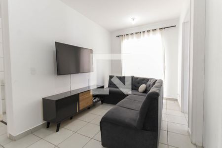 Sala de apartamento para alugar com 2 quartos, 50m² em Vila Nova Curuca, São Paulo