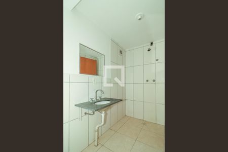 Banheiro de apartamento à venda com 1 quarto, 45m² em Morro Santana, Porto Alegre