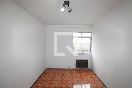 Quarto 1 de apartamento para alugar com 3 quartos, 90m² em Del Castilho, Rio de Janeiro