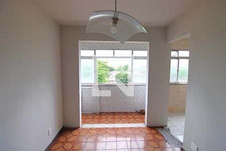 Sala de apartamento para alugar com 3 quartos, 90m² em Del Castilho, Rio de Janeiro