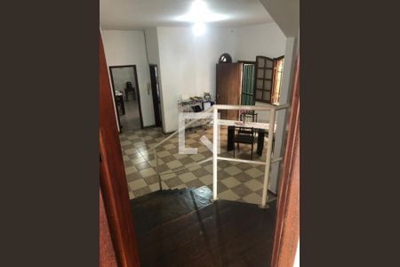 Casa à venda com 5 quartos, 390m² em Santa Rosa, Belo Horizonte