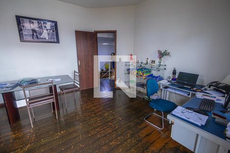 Sala de casa à venda com 5 quartos, 390m² em Santa Rosa, Belo Horizonte