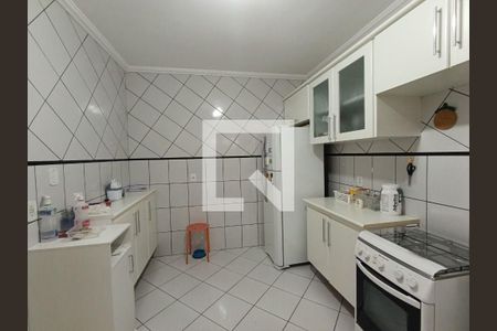 Casa à venda com 3 quartos, 90m² em Vila Gomes, São Paulo