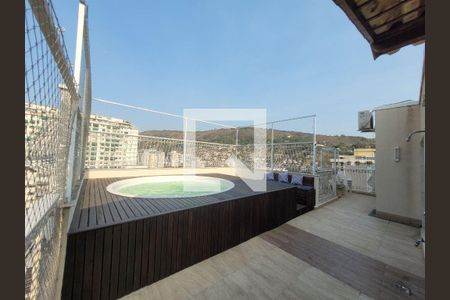 Apartamento à venda com 3 quartos, 145m² em Icaraí, Niterói