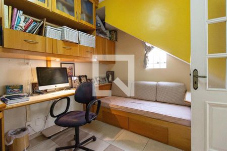 Casa à venda com 201m², 4 quartos e 4 vagas Casa à venda com 201m², 4 quartos e 4 vagasÁrea comum da casa