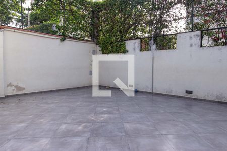 Casa à venda com 201m², 4 quartos e 4 vagas Casa à venda com 201m², 4 quartos e 4 vagasÁrea comum