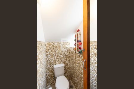 Casa à venda com 201m², 4 quartos e 4 vagas Casa à venda com 201m², 4 quartos e 4 vagasLavabo