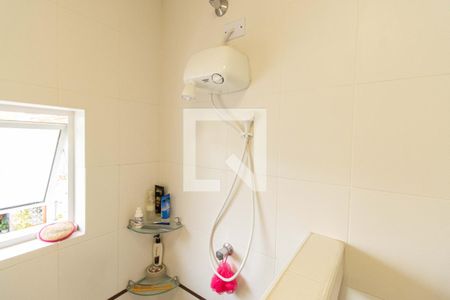 Casa à venda com 201m², 4 quartos e 4 vagas Casa à venda com 201m², 4 quartos e 4 vagasBanheiro da Suíte 1