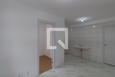 Sala/Cozinha/Área de Serviço de apartamento para alugar com 2 quartos, 38m² em Cidade Nova São Miguel, São Paulo