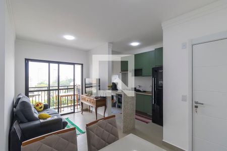 Sala de apartamento à venda com 2 quartos, 61m² em Fazenda Santa Cândida, Campinas