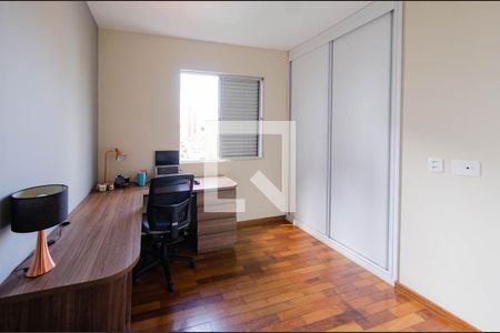 Quarto 1 de apartamento para alugar com 2 quartos, 75m² em Coracao de Jesus, Belo Horizonte