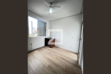 Suíte master com varanda de apartamento à venda com 2 quartos, 100m² em Vale do Sereno, Nova Lima