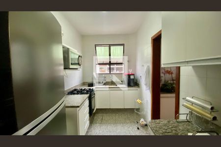 Cozinha de apartamento à venda com 3 quartos, 135m² em Buritis, Belo Horizonte