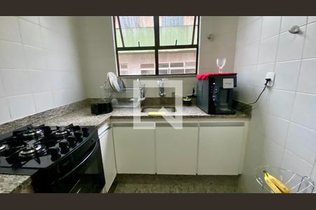 Cozinha de apartamento à venda com 3 quartos, 135m² em Buritis, Belo Horizonte