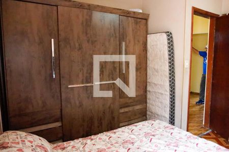 Casa à venda com 500m², 4 quartos e 2 vagas Casa à venda com 500m², 4 quartos e 2 vagasQuarto 4 - Suíte