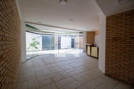 Sala de casa para alugar com 4 quartos, 250m² em Vila Augusta, Sorocaba