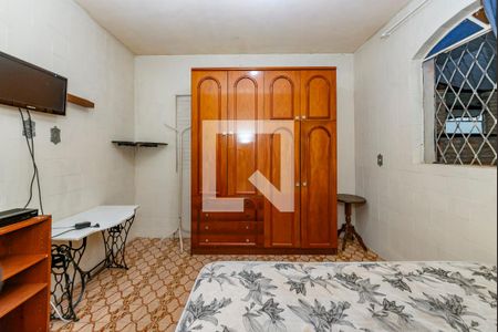 Quarto de kitnet/studio para alugar com 1 quarto, 30m² em Barreiro, Belo Horizonte