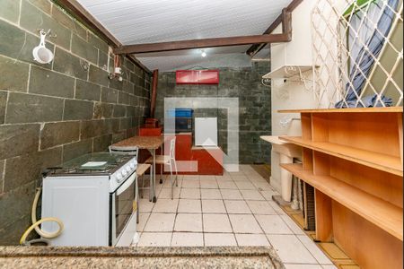 Cozinha de kitnet/studio para alugar com 1 quarto, 30m² em Barreiro, Belo Horizonte