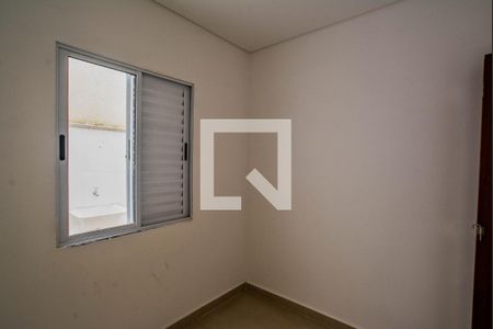 Quarto 1 de apartamento à venda com 2 quartos, 56m² em Jardim das Maravilhas, Santo André