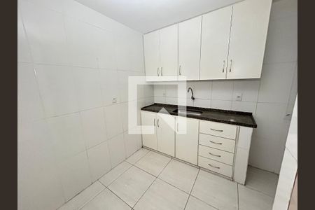 Cozinha de casa para alugar com 1 quarto, 50m² em Marechal Hermes, Rio de Janeiro