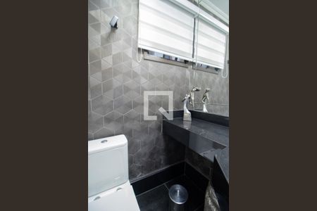 Lavabo de apartamento à venda com 4 quartos, 222m² em Vila Maria Alta, São Paulo