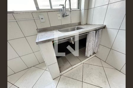 Cozinha de apartamento para alugar com 1 quarto, 30m² em Água Branca, São Paulo