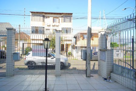 Sala - Vista de casa à venda com 4 quartos, 248m² em Vila Ipiranga, Porto Alegre