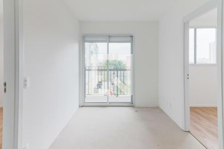 Sala / Cozinha / Lavanderia de apartamento à venda com 2 quartos, 37m² em Vila Gomes, São Paulo