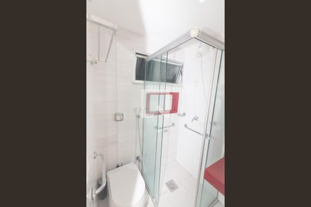 Banheiro de apartamento para alugar com 1 quarto, 38m² em  Asa Norte, Brasília