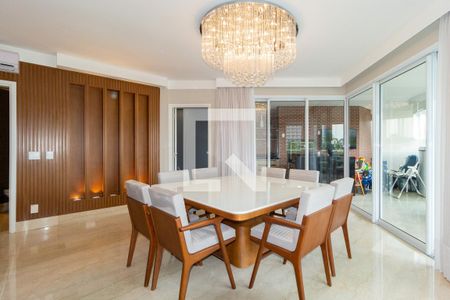 Sala de Jantar de apartamento à venda com 3 quartos, 206m² em Jardim Analia Franco, São Paulo