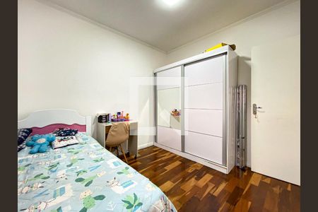 Quarto 2 de casa à venda com 3 quartos, 220m² em Jardim das Vertentes, São Paulo