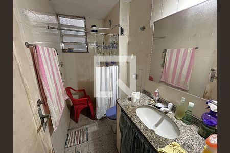 Banheiro de apartamento à venda com 2 quartos, 59m² em Inhaúma, Rio de Janeiro