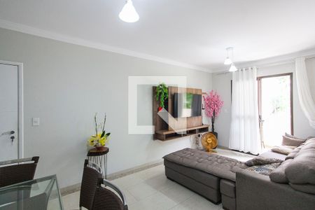 Sala de apartamento para alugar com 3 quartos, 90m² em Santa Mônica, Uberlândia