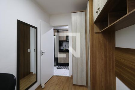 Quarto 1 de apartamento à venda com 2 quartos, 35m² em Parque São Vicente, Santo André