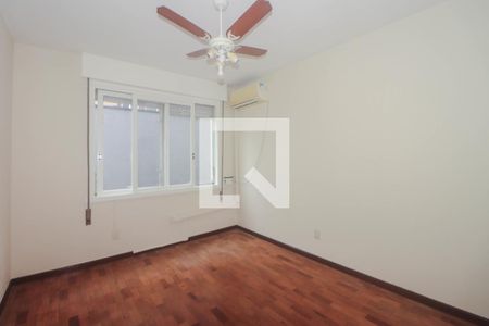 Quarto 1 de apartamento para alugar com 2 quartos, 64m² em Petrópolis, Porto Alegre