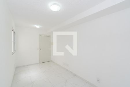 Sala de apartamento para alugar com 2 quartos, 48m² em Manguinhos, Rio de Janeiro