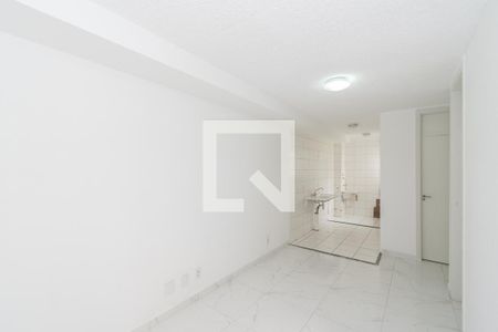 Sala de apartamento para alugar com 2 quartos, 48m² em Manguinhos, Rio de Janeiro