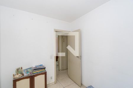 Quarto 1 de apartamento à venda com 3 quartos, 49m² em Irajá, Rio de Janeiro