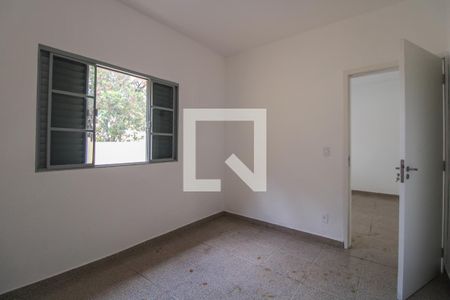 Quarto de casa para alugar com 2 quartos, 230m² em Vila Industrial, Campinas