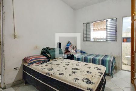 Suite de casa para alugar com 2 quartos, 80m² em Nova Mirim, Praia Grande