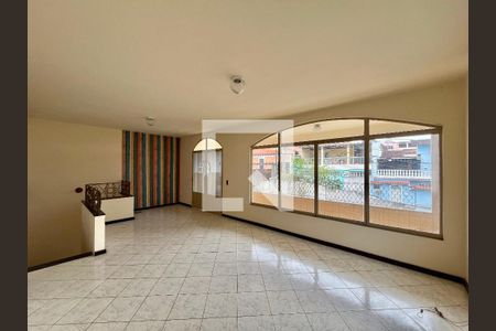 Sala de casa para alugar com 2 quartos, 130m² em Taquara, Rio de Janeiro