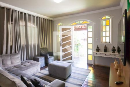 sala de casa à venda com 3 quartos, 264m² em Aarão Reis , Belo Horizonte