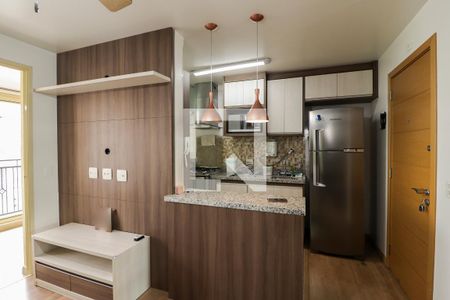 Sala/Cozinha e Área de Serviço de apartamento para alugar com 1 quarto, 46m² em Santana, São Paulo