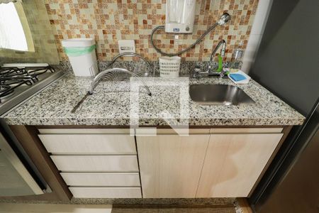 Sala/Cozinha e Área de Serviço de apartamento para alugar com 1 quarto, 46m² em Santana, São Paulo