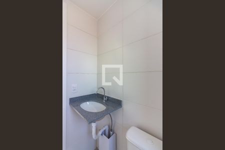 Apartamento à venda com 47m², 2 quartos e 1 vaga Apartamento à venda com 47m², 2 quartos e 1 vagaBanheiro