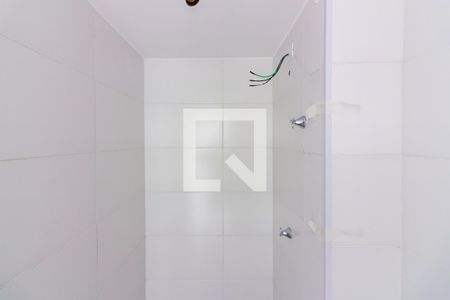 Apartamento à venda com 43m², 2 quartos e 1 vaga Apartamento à venda com 43m², 2 quartos e 1 vagaBanheiro
