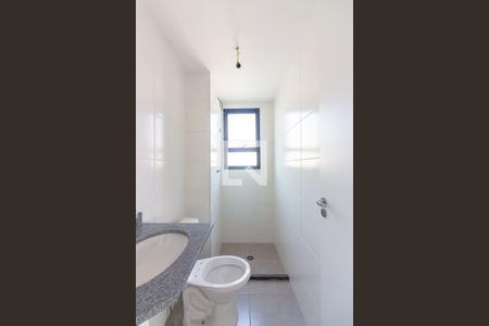 Apartamento à venda com 49m², 2 quartos e 1 vaga Apartamento à venda com 49m², 2 quartos e 1 vagaBanheiro