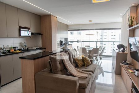 Sala de apartamento à venda com 2 quartos, 72m² em Vila Dom Pedro I, São Paulo